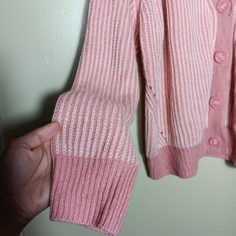Time and Tru boyfriend cardigan sweater. Pink. Size meduim. 8-10 A bit oversized - Picture 3 of 8